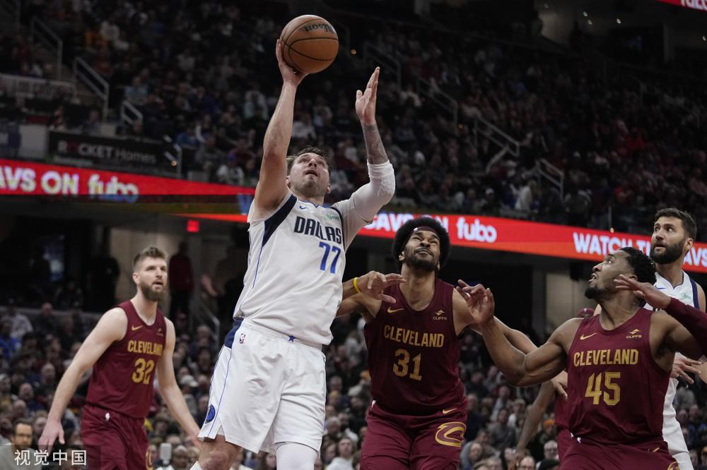 他们以积极 他们以积极