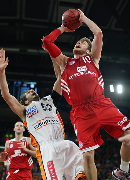 着历史性的 着历史性的